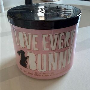 Bath and body works BBW Love Every Bunny 3 wick candle sweet carrot cake.